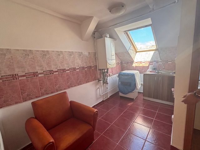 Apartament tip mansarda - Poză 5