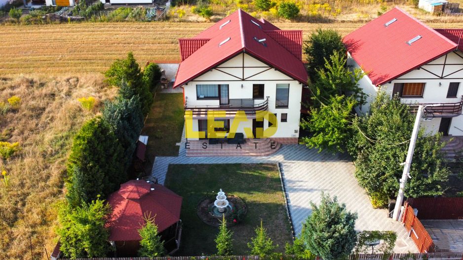 Oportunitate de achizitie vila deosebita, 250 mpu, curte 615 mp in Harman! - Poză 1