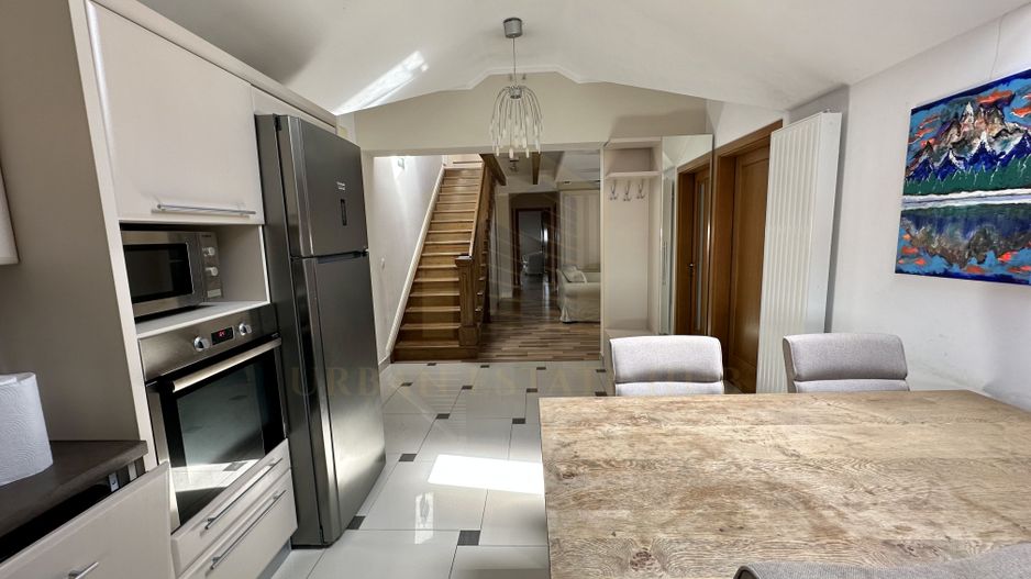 Vanzare apartament 4 camere, zona Grand Hotel Italia - Poză 14