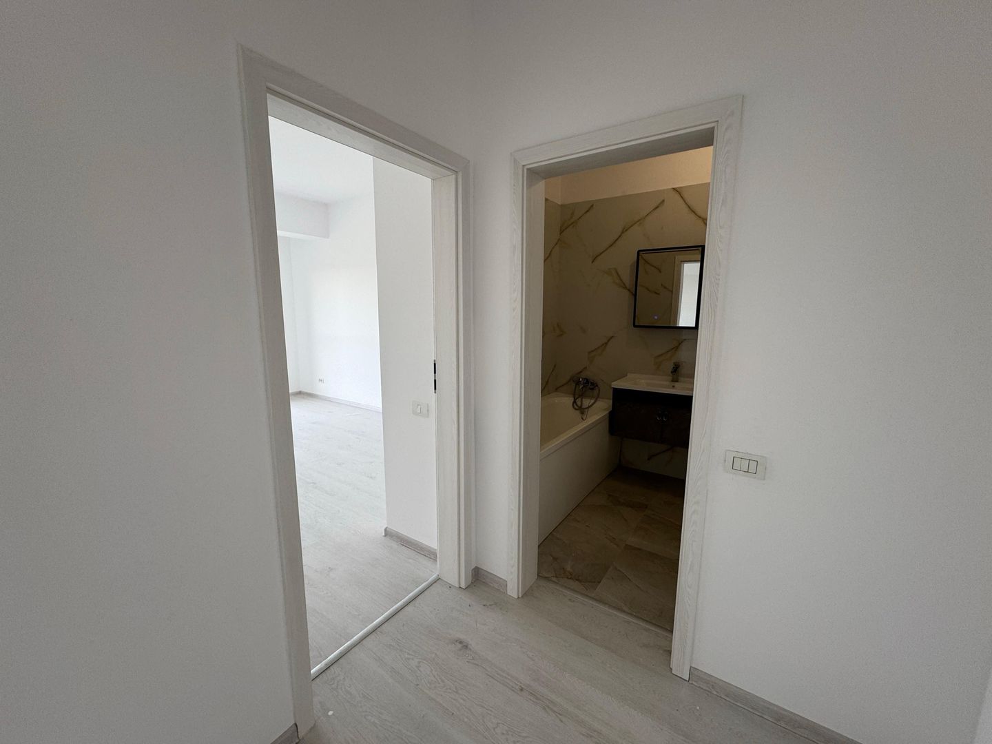 Apartament 2 camere Titan Nicolae Grigorescu Str Malva Bloc 2024 - Poză 11