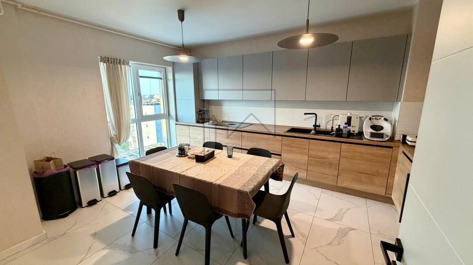 Duplex Premium 4 Camere - Vasile Lascar - Terase Panoramice - 2 Locuri parcare - Poză 12