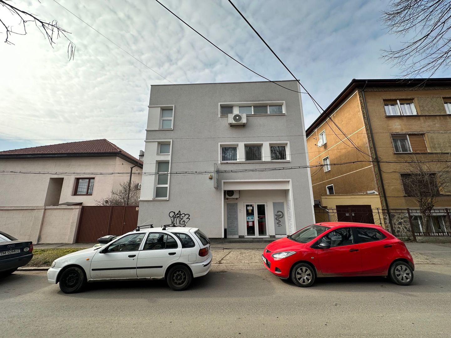 Spatiu de birou zona Centrala - Poză 1