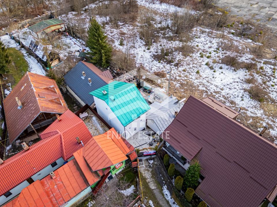 Casă individuală, vedere către Bucegi, la 300 m de Centru, Gară sau Cantacuzino - Poză 33