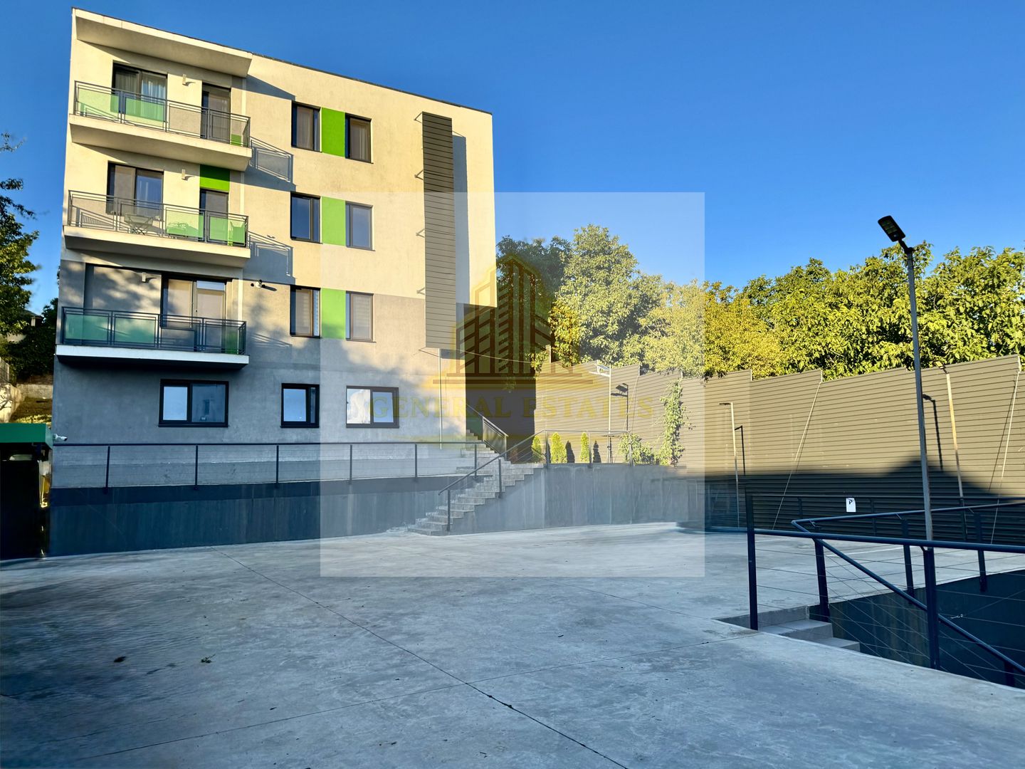 Vânzare apartament cu 2 camere - 68 m.p. Mutare imediată în Tătărași - Poză 2