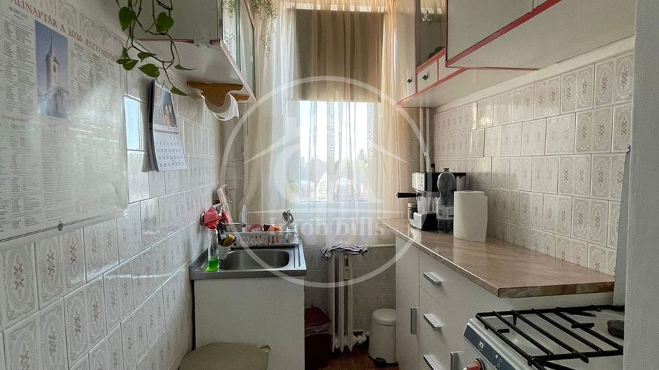 Apartament de vânzare cu 2 camere în zona Velența, Oradea - Poză 6