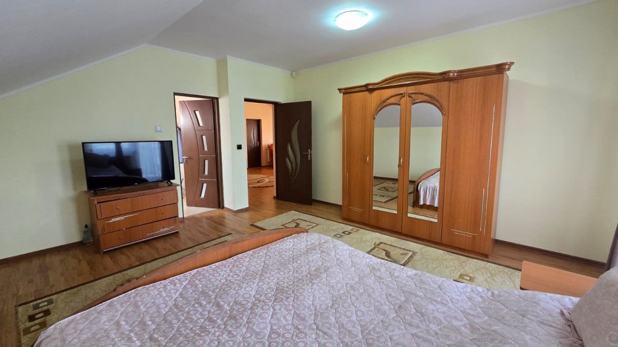 De Vânzare Casă Păuleștiului 9 ari teren - Poză 16
