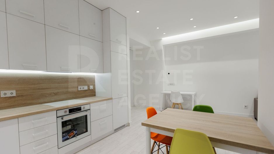 Chirie, apartament 2 camere, 50 mp, str. Columna, Centru - Poză 1