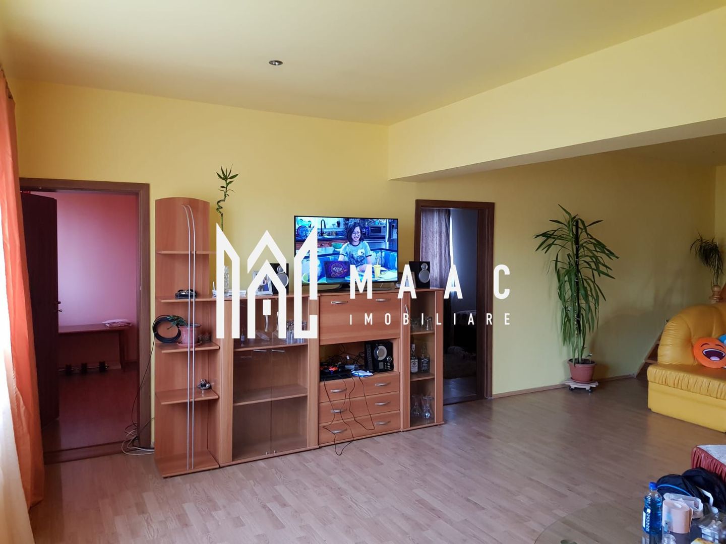 Apartament 5 camere | 137 mp | 2 bai | Curte | Strand - Poză 4