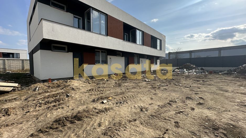 Casă Triplex 🏡 | Bragadiru 📍 | 2 locuri parcare | Zonă liniștită 🌳 - Poză 1