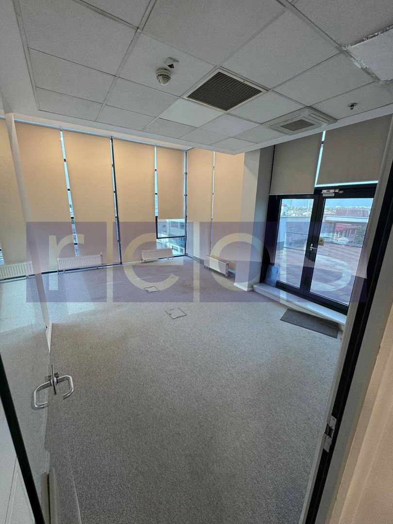 BIROURI PREMIUM | TERASA PANORAMICA | FLOREASCA | APROX. 370 MP + TERASA PRIVATA - Poză 9