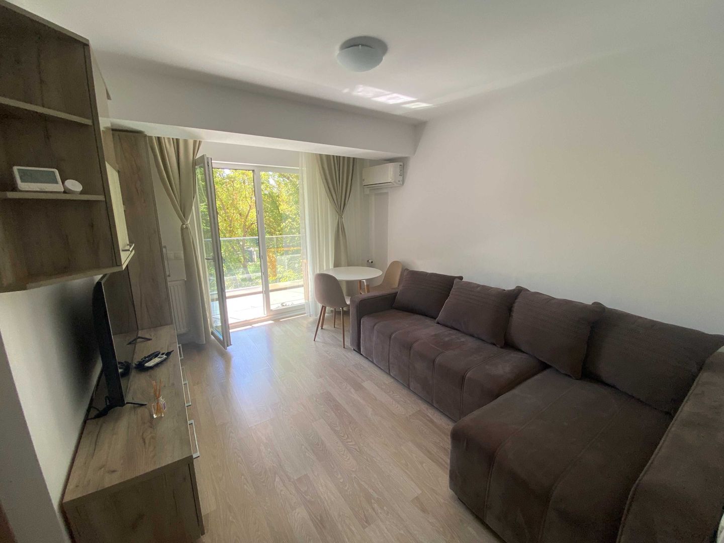 Garsoniera moderna, 9 minute metrou Politehnica, bloc nou - Poză 1