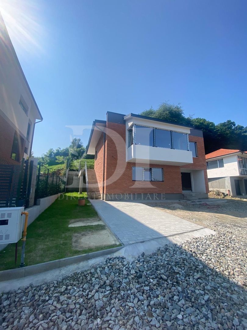 Casa individuala 220 mp /  curte libera de 581 mp / Zona Tautiului - Poză 8