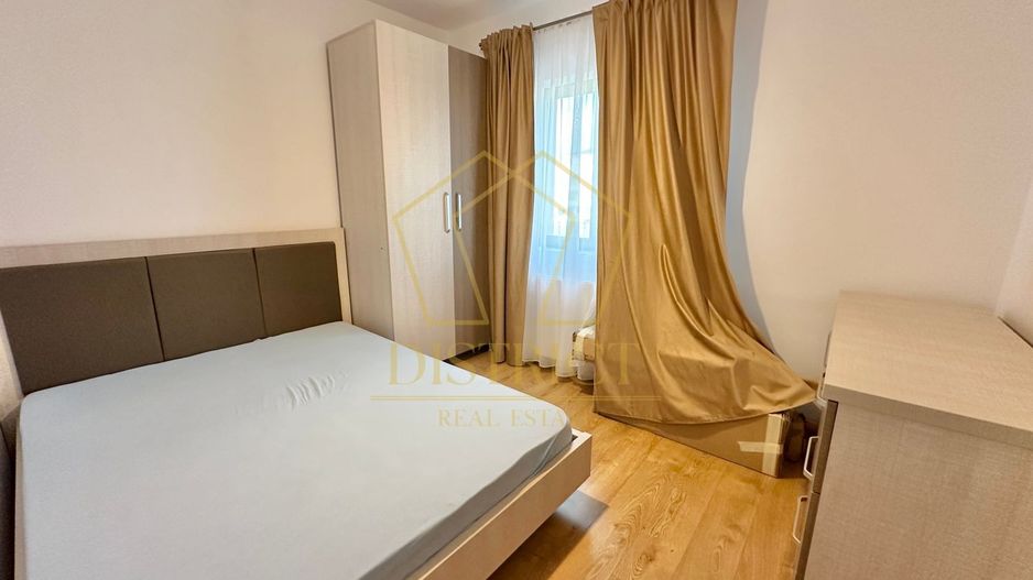 Duplex cu 4 camere si dressing mobilat in Giroc zona Planetelor la asfalt. - Poză 17