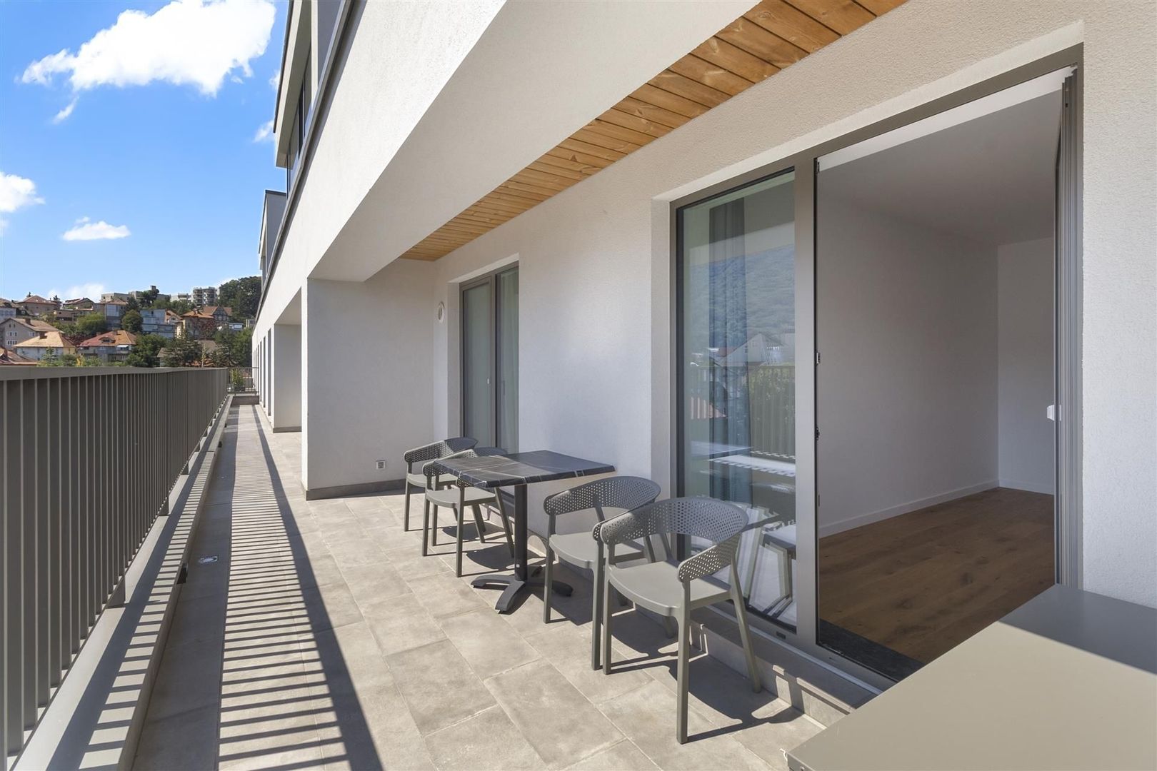 Apartament 25 cam Premium Central | Parcare Subterana si Utilitati incluse - Poză 8
