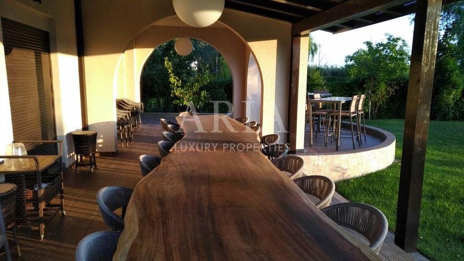 VILA SNAGOV WATERFRONT - PISCINA - PONTON 40M DESCHIDERE LA LAC - Poză 4