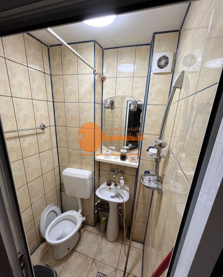 4 camere Apusului-Pacii ( bloc reabilitat ) - Poză 11