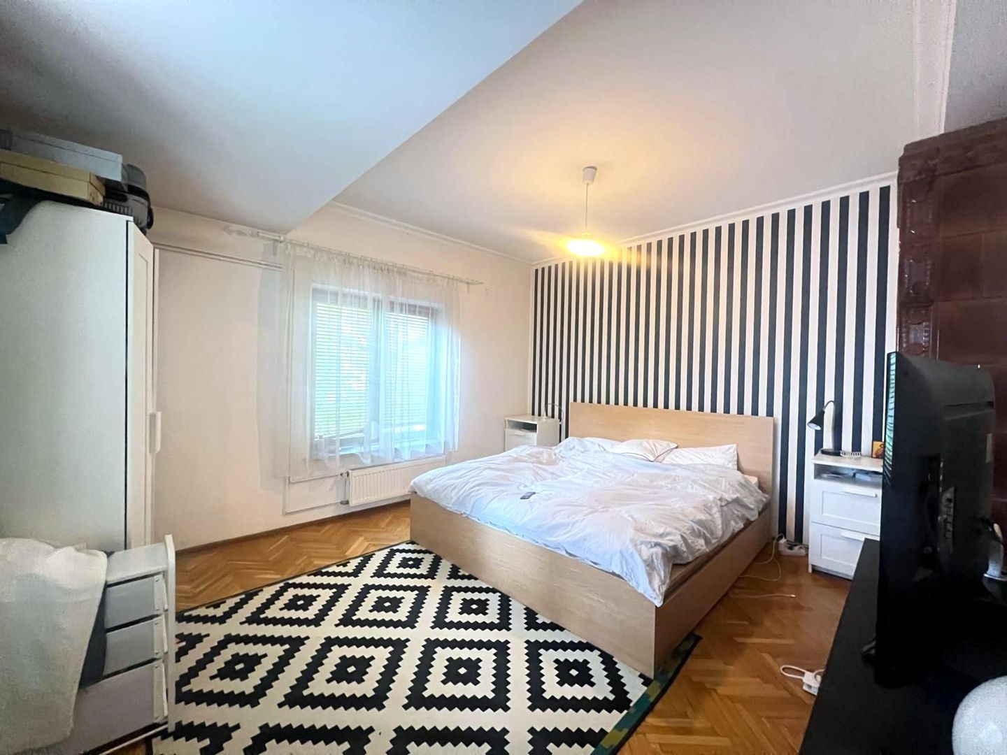 2 camere in vila Primaverii - Poză 1