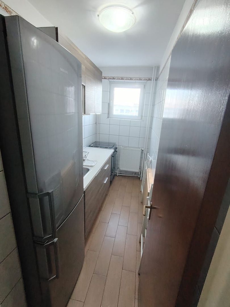 Garsoniera metrou Tineretului - Loc parcare inclus - Poză 8