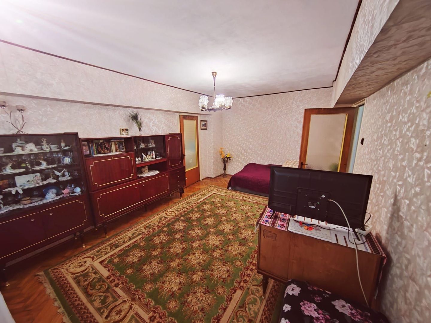 Domenii Ion Mihalache stradal super pret - Poză 3