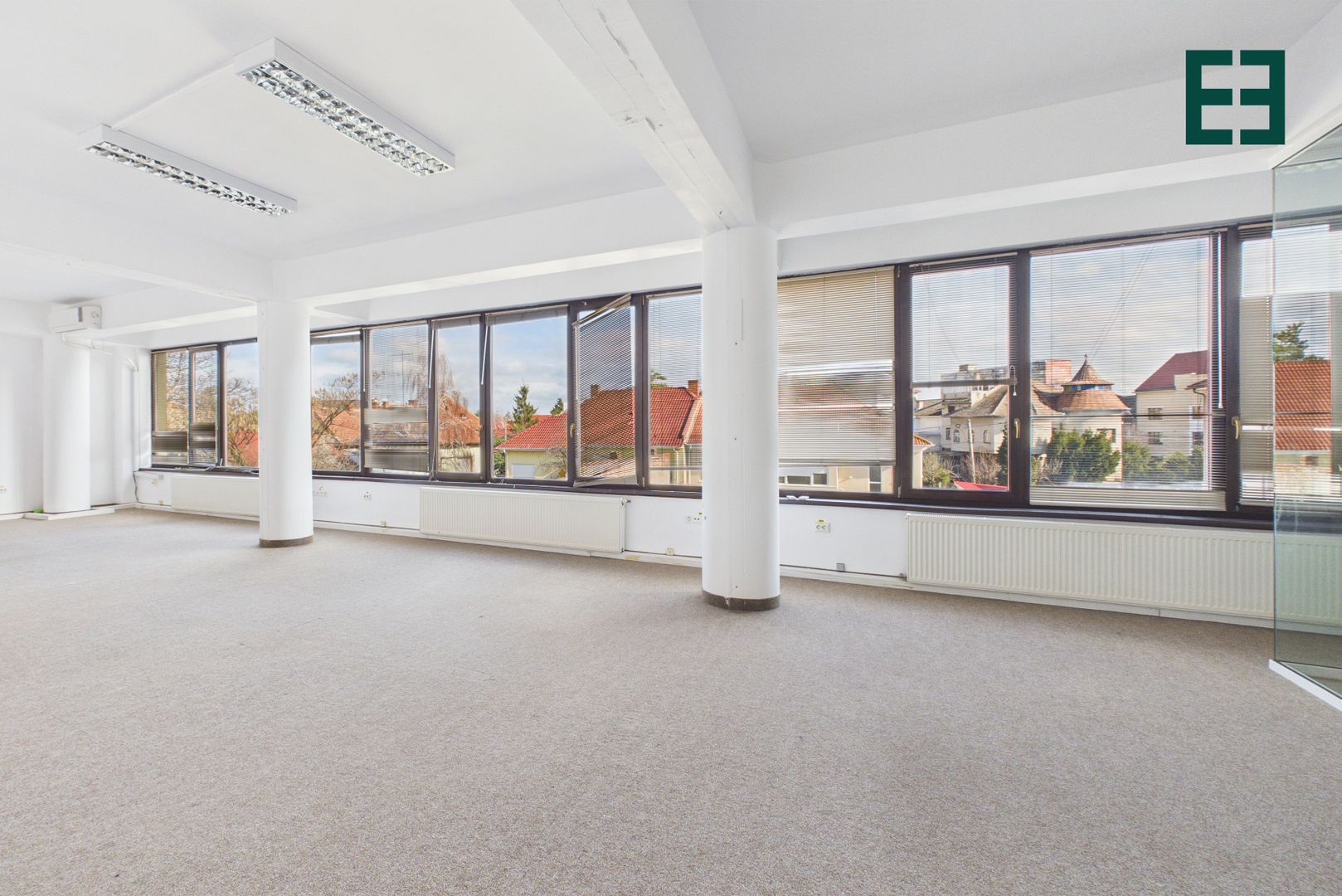 DE ÎNCHIRIAT Spațiu birouri Open Space - Zonă Centrală - Timișoara - Poză 2