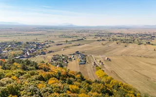 Casă 4 camere, garaj, foișor, grajd, 6000mp teren lângă padure - Poză 25