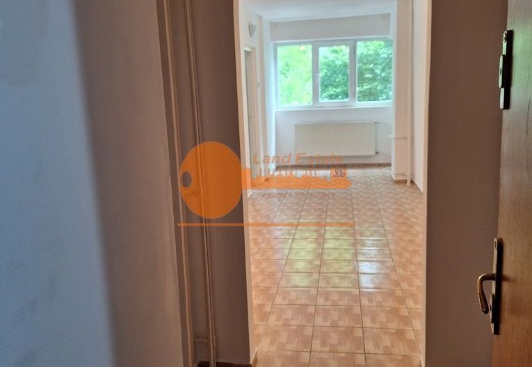 Garsoniera Gorjului ( 200 m metrou ) - Poză 5