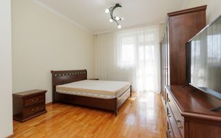 Chirie, apartament, 3 camere, str. 31 August 1989, Centru - Poză 9