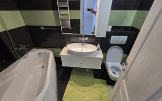 Apartament cu 3 Camere, Scară Interioară, Zona Centru - Poză 5