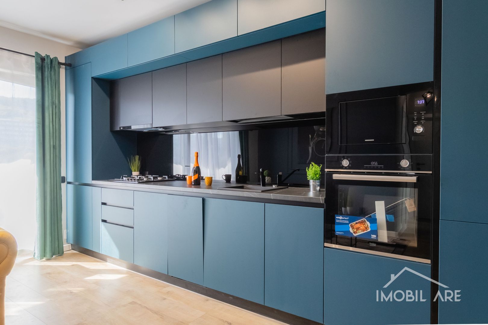Apartament de lux cu 3 camere – Închiriere pe termen scurt - Poză 1