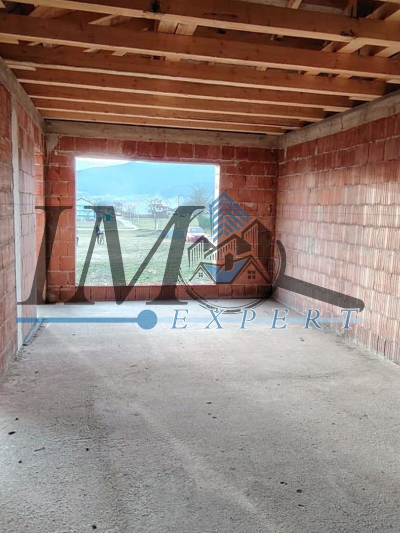 Casa de vânzare - Poză 2