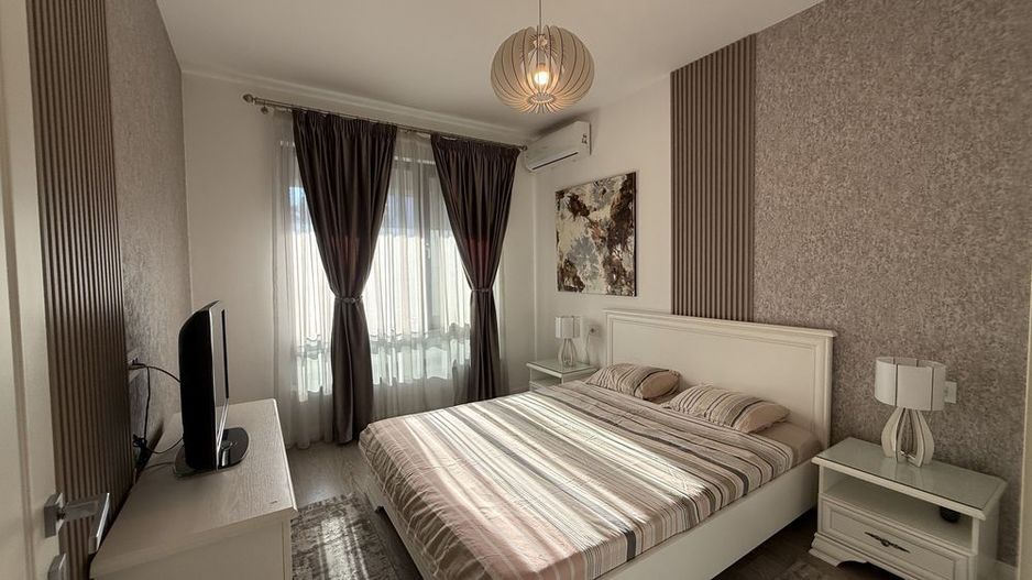 Inchiriere apartament 2 camere in zona Pipera, loc de parcare inclus - Poză 1