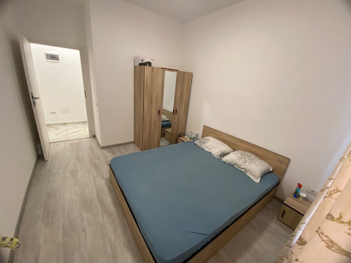 De vanzare apartament 2 camere+ loc de parcare MD3 - Poză 4