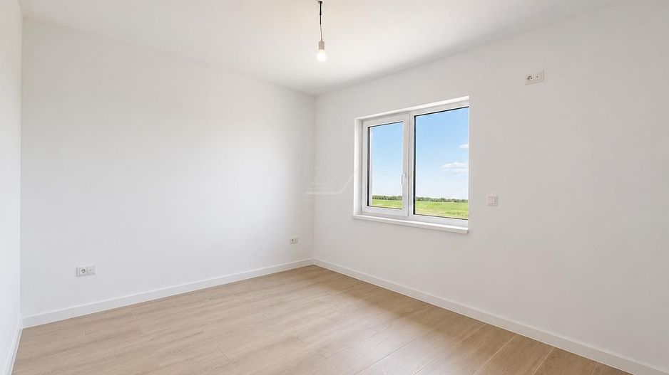 COMISION 0! Duplex finalizat. 5 camere, 3 bai. Panouri fotovoltaice. - Poză 13