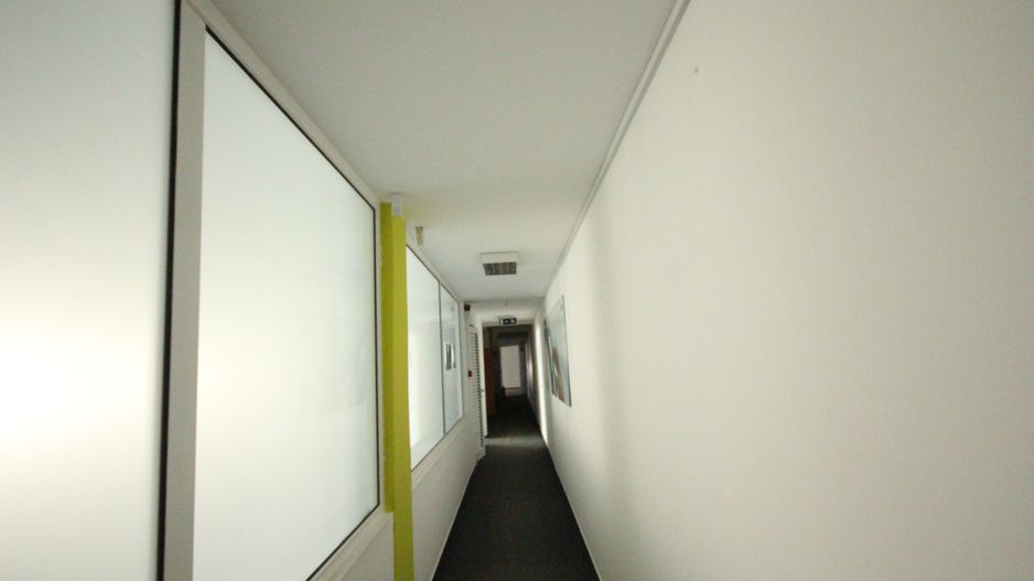 Spatii birouri/servicii - Poză 52