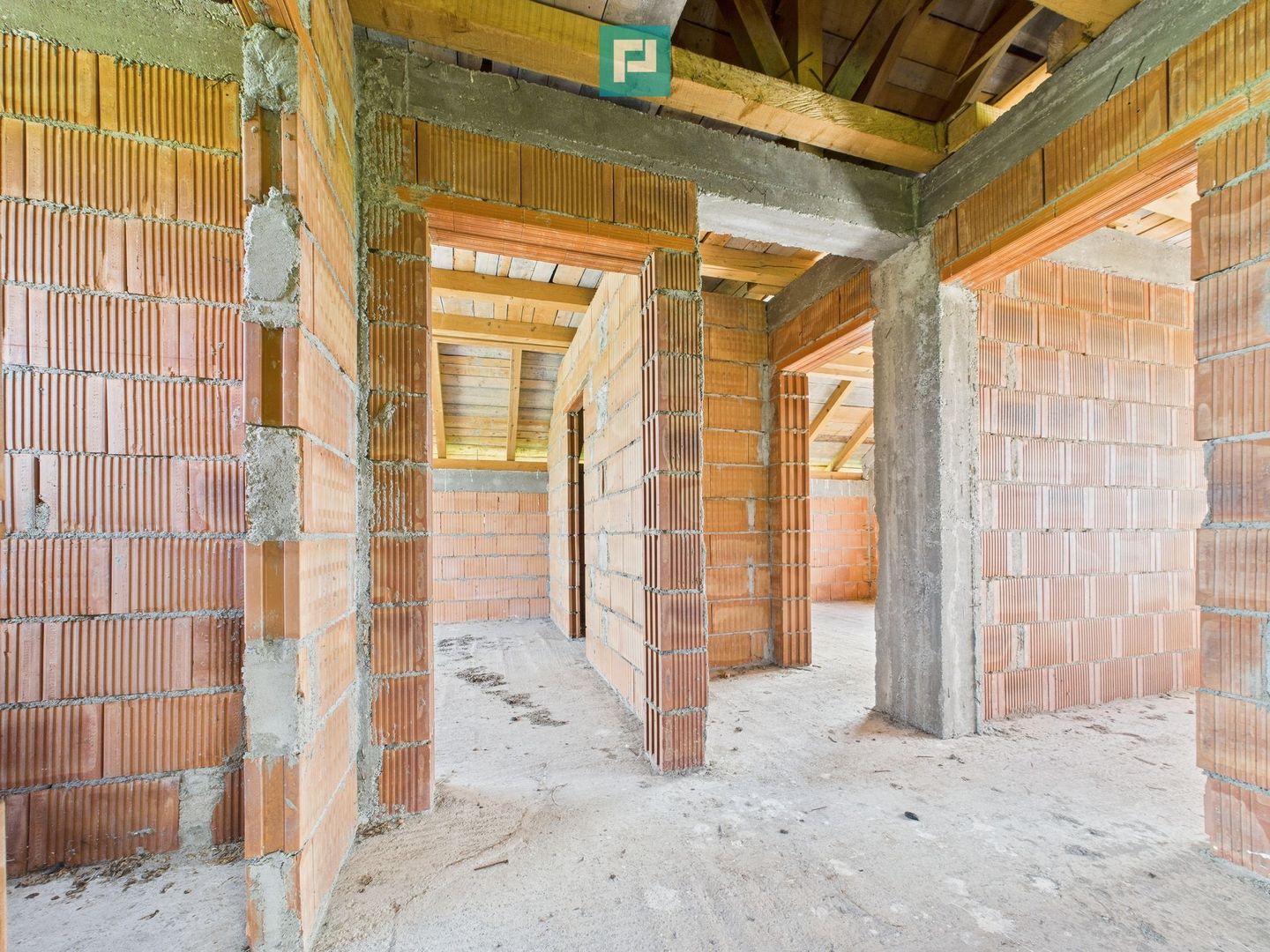 Casă la roșu, teren 600 mp, în Săcălaz - Poză 8