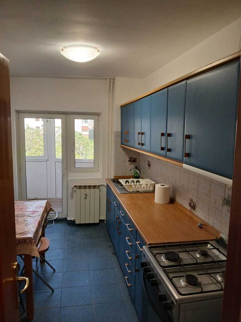 Închiriez apartament 3 camere modern, Unirii, luminos - Poză 5