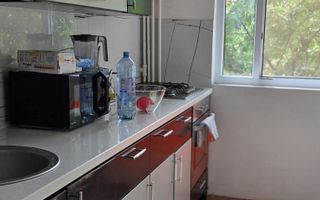 Apartament 4 camere Mobilat Metrou 1 Decembrie 1918 - Poză 2