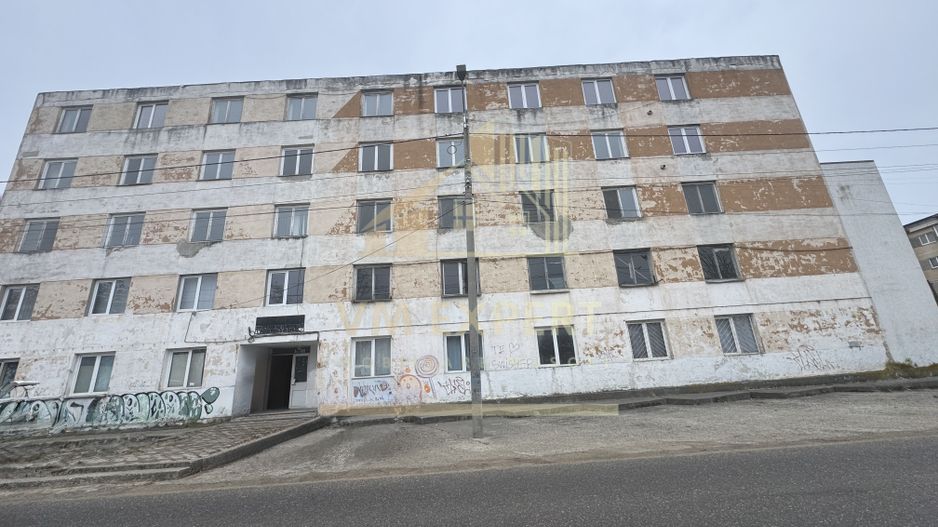 BLOC DE GARSONIERE P+4 SUPRAFAȚĂ UTILĂ 2135MP TEREN 2967 MP CĂMPULUNG - Poză 9