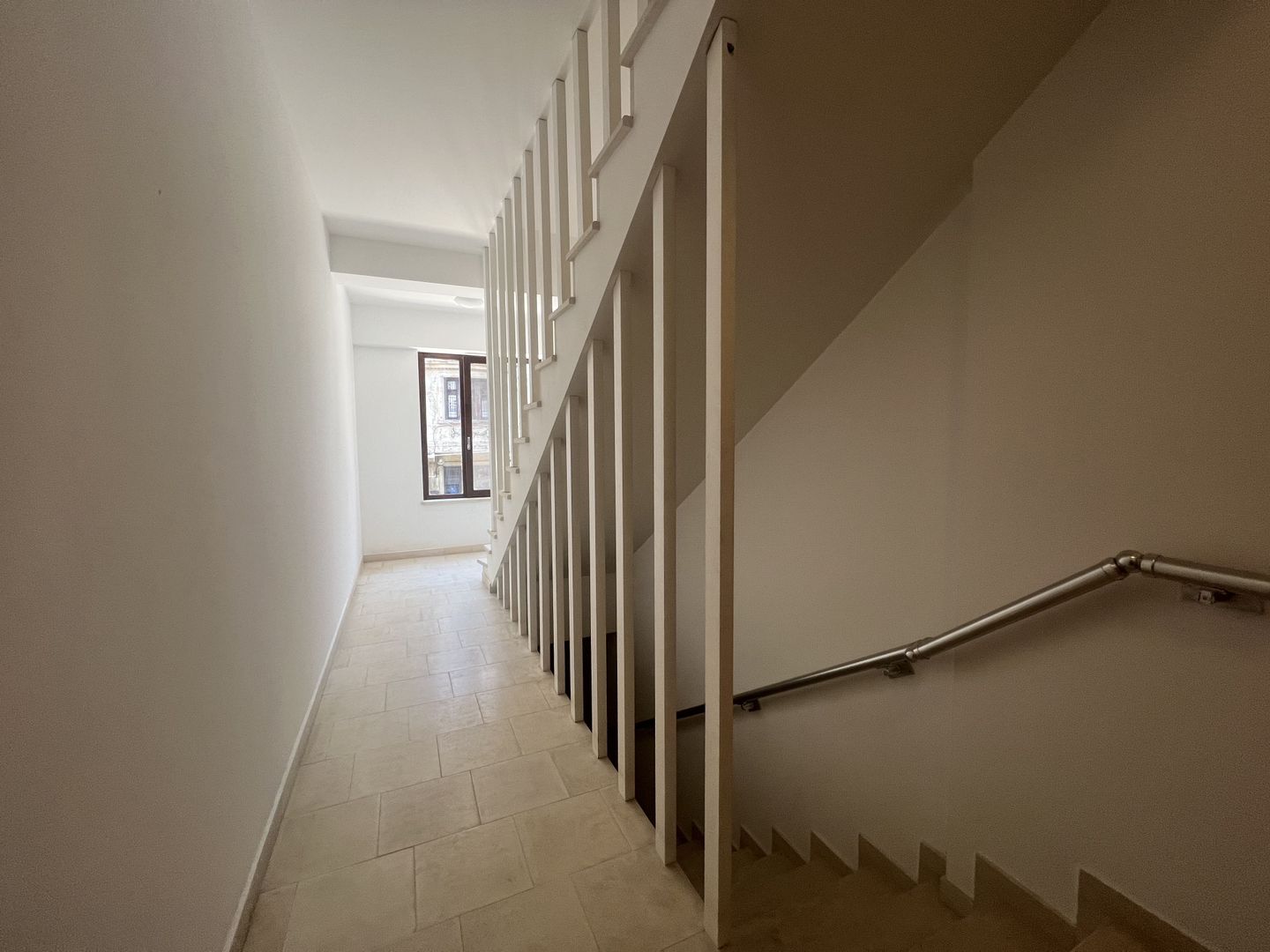 Apartament lux 4 camere Cotroceni - Eroilor (COMISION ZERO) - Poză 18