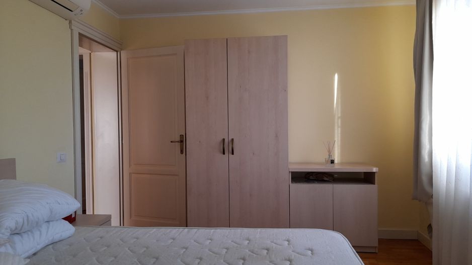 Casa cu 3 dormitoare, centrala gaz, in Cartierul Grigorescu, Oradea - Poză 13