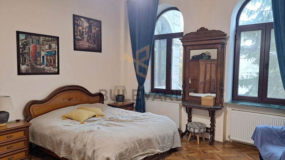 Apartament 2 camere la casa, curte si garaj! zona centrala! - Poză 5