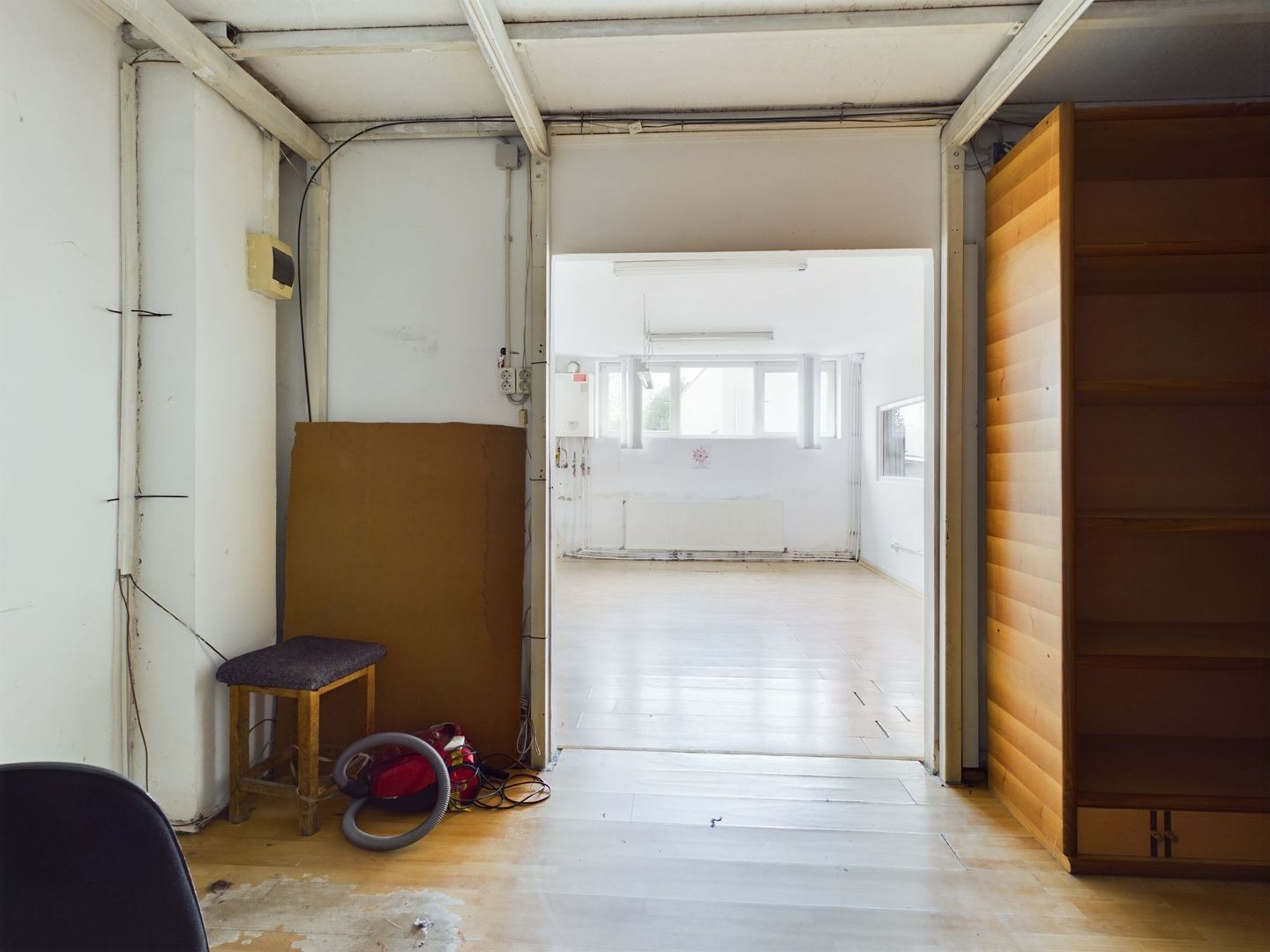 Hală suprafața de 424mp în Arad - Poză 5