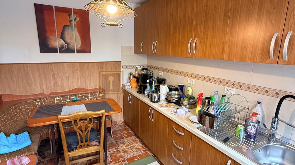 2 camere| curte comuna cu 3 apartamente| centrala proprie| zona aradului| - Poză 13