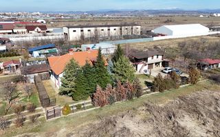 Casa de vanzare in Targoviste - 5 camere, 2 garaje, teren generos - Poză 3