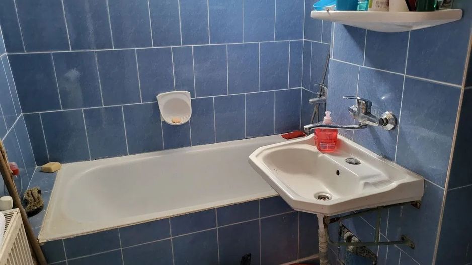 Ag. EUROPA vinde ap. cu 2 cam. ultracentral, la etajul 10. - Poză 2