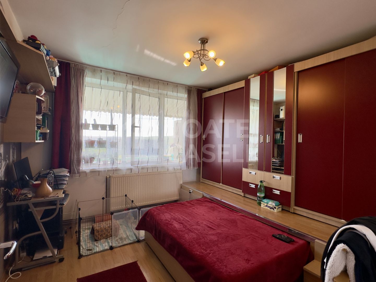 Vând apartament cu 2 camere, zona Mercur - Poză 4