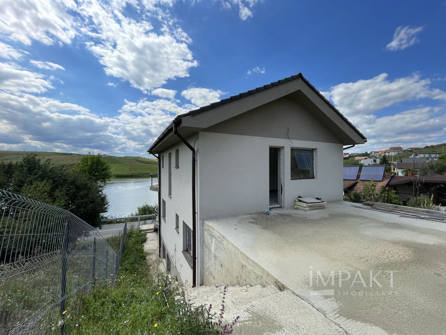 Casa individuala, dispusa trei nivele in Chinteni! - Poză 13