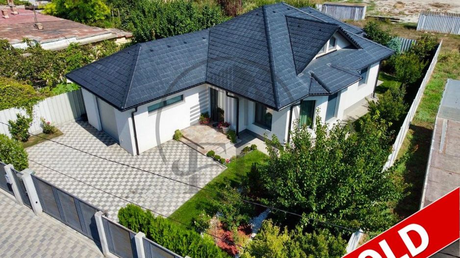 SOLD/ VANDUT- Casă/Vilă de vânzare Agigea, Constanța - Poză 1