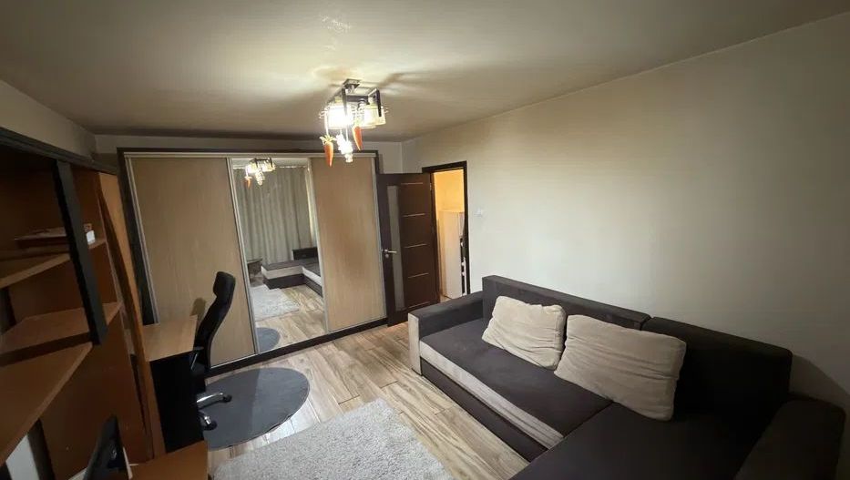 GARSONIERĂ MOBILATĂ SECTOR 6 - Poză 1