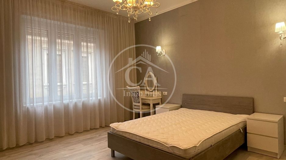 Apartament la casa, de inchiriat cu 3 camere Ultracentral, Oradea - Poză 1